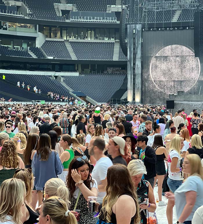 tottenham_hotspur_venues_kerb